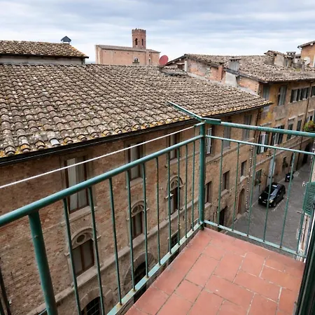 شقة Grazioso A 5 Min Da Piazza Del Campo سيينا